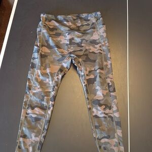 Cropped XL leggings camo